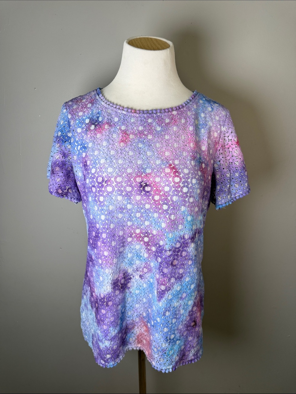 Purple Tie-Dye Lace Overlay Short Sleeve Top